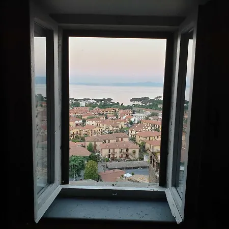Appartamento Panorama Nur Fuer Zwei Only For Two Bolsena